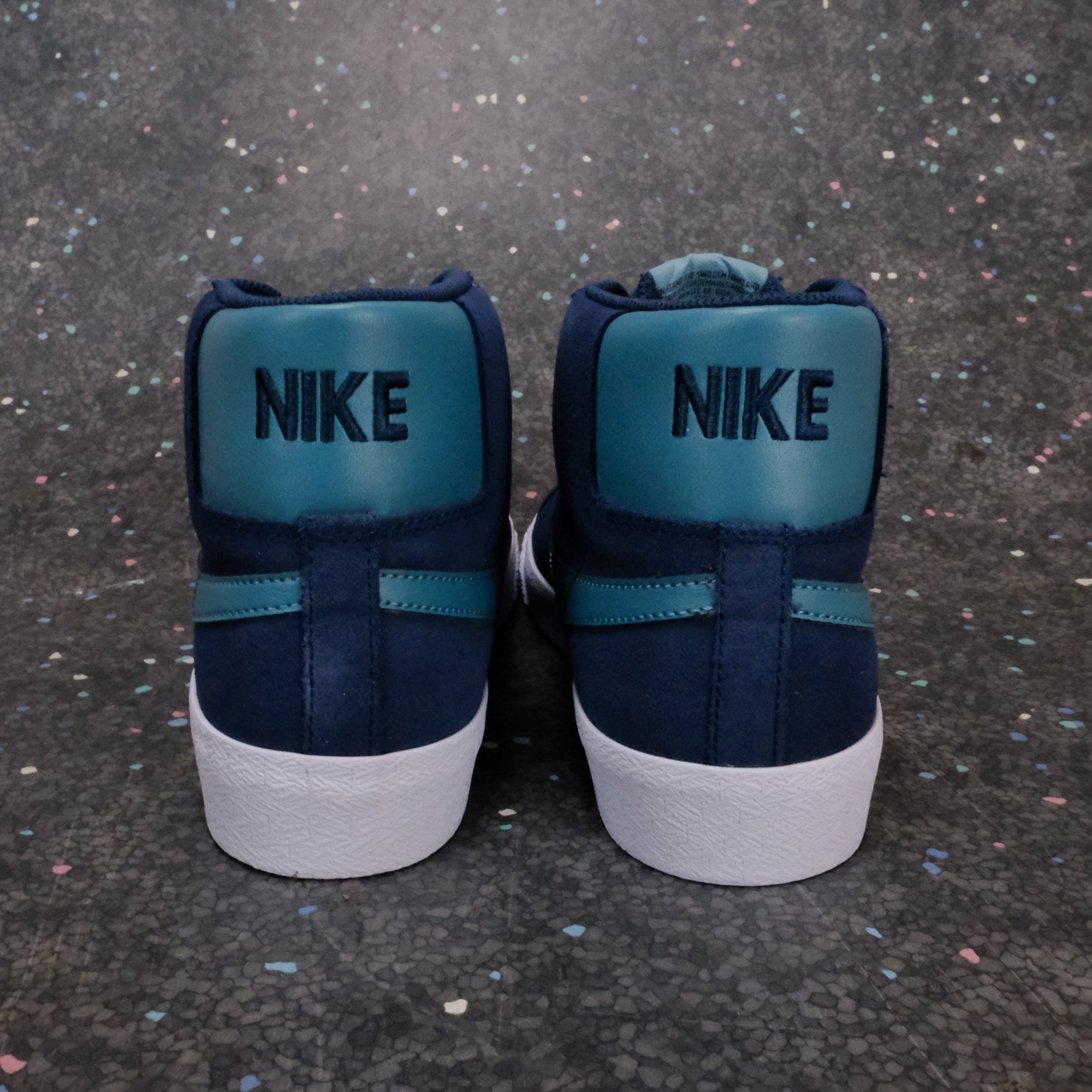 Nike SB Zoom Blazer Mid - Midnight Navy/Noise Aqua