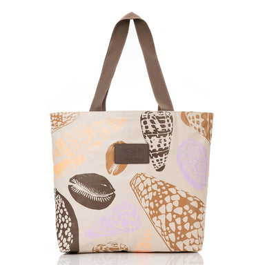 Aloha Collection - Shoreline Day Tripper - Sandstone