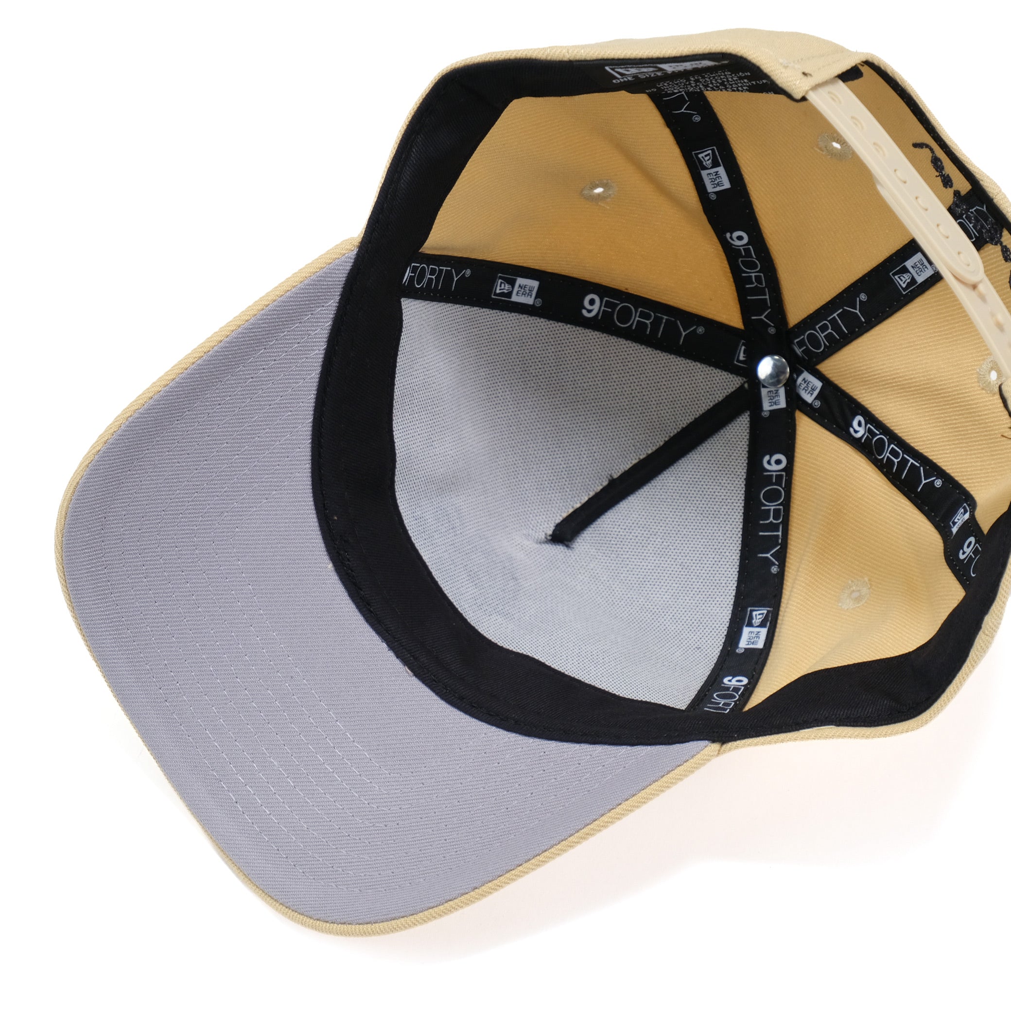 Wiggle Hat - New Era 9FORTY A-FRAME Snapback Hat - Vegas Gold