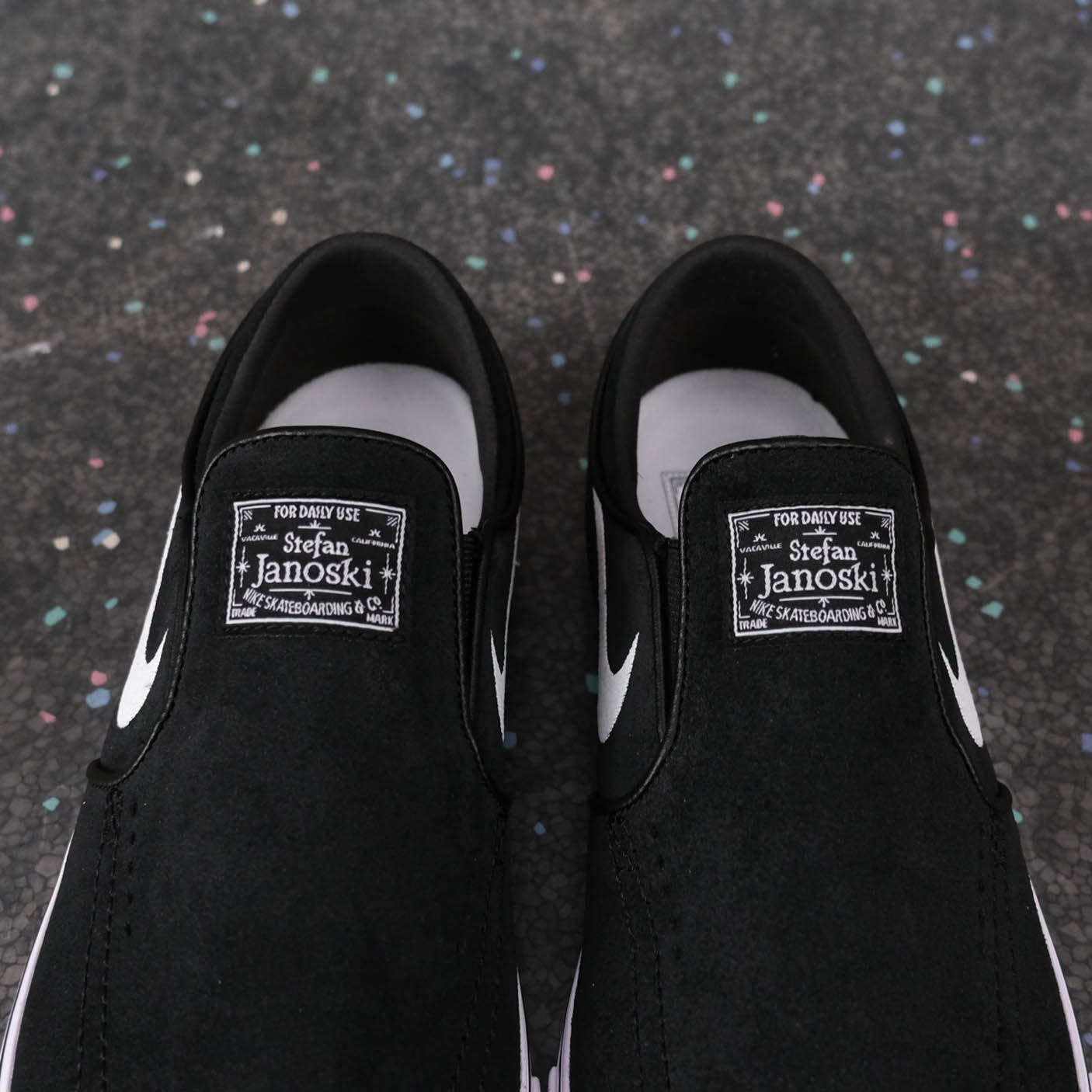 Nike SB Janoski+ Slip - Black/White