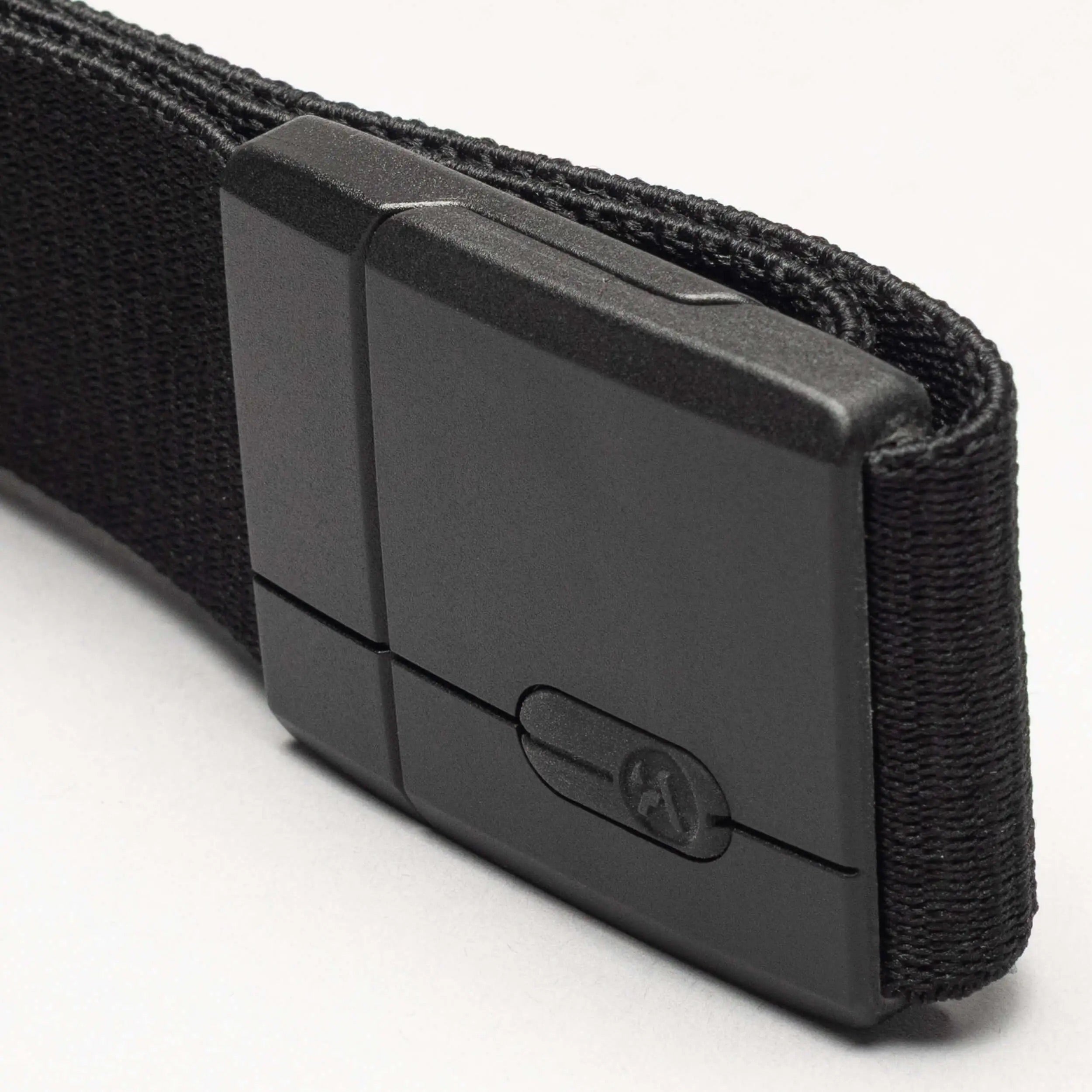 Aero Mag - Black