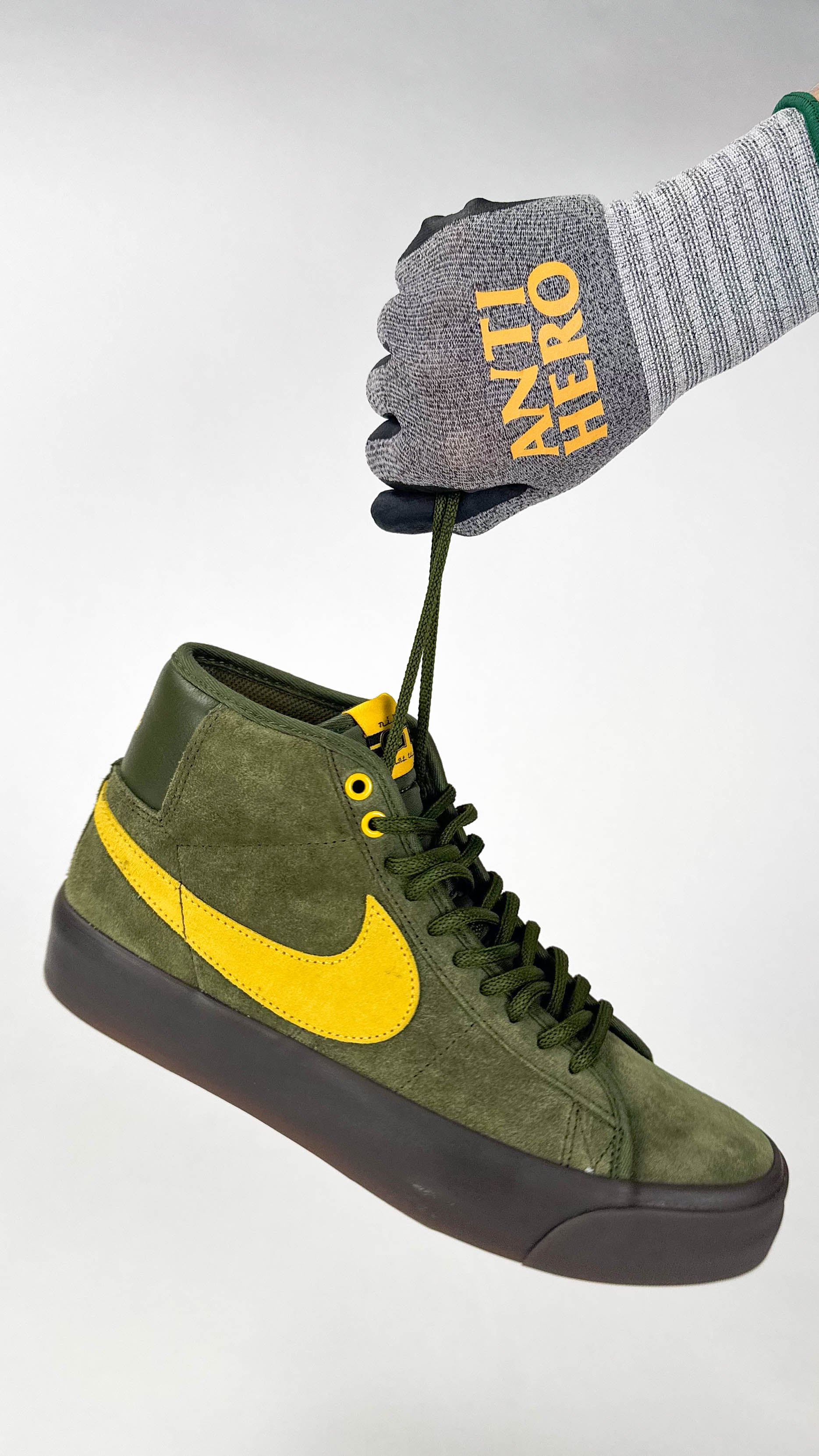 Nike SB Zoom Blazer (Anti-Hero) - Rough Green/Amarillo-Rough Green