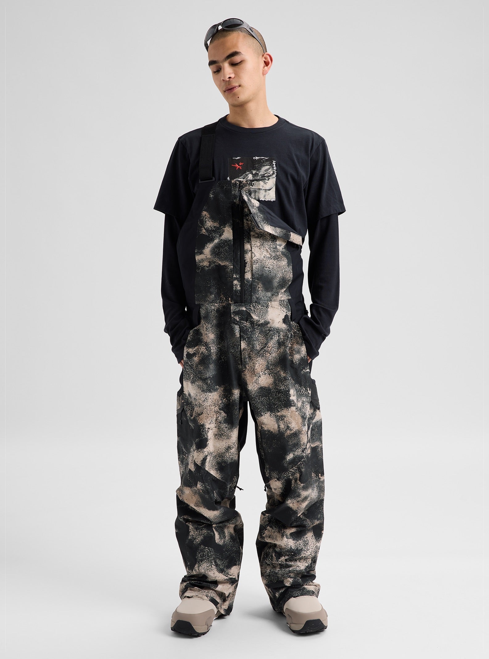 Mens Reserve Gore-Tex 2L Bib Pants, Desert Rock/True Black
