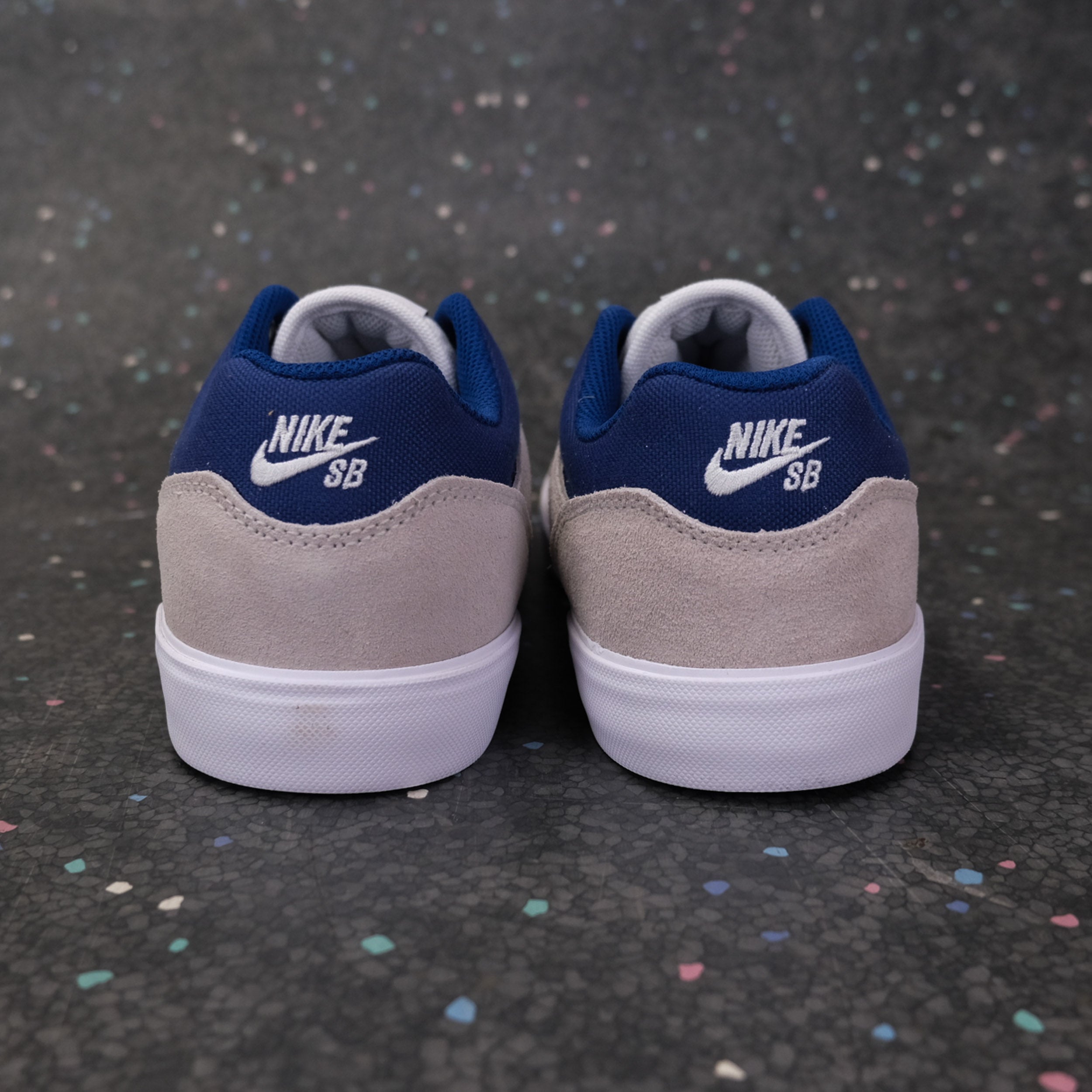 Nike SB Malor - White/Deep Royal Blue