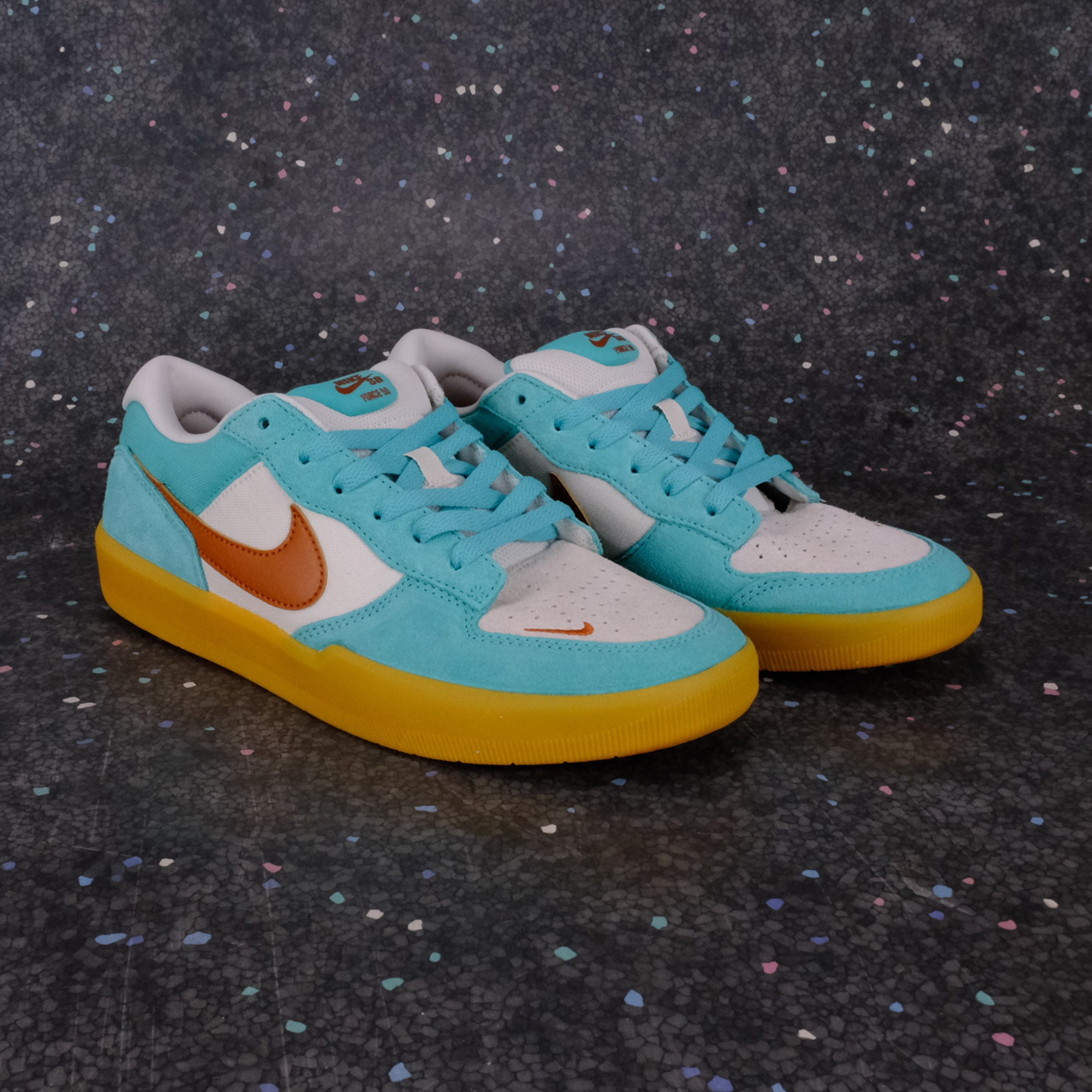 Nike SB Force 58 - Green Frost/Dark Russet-Phantom