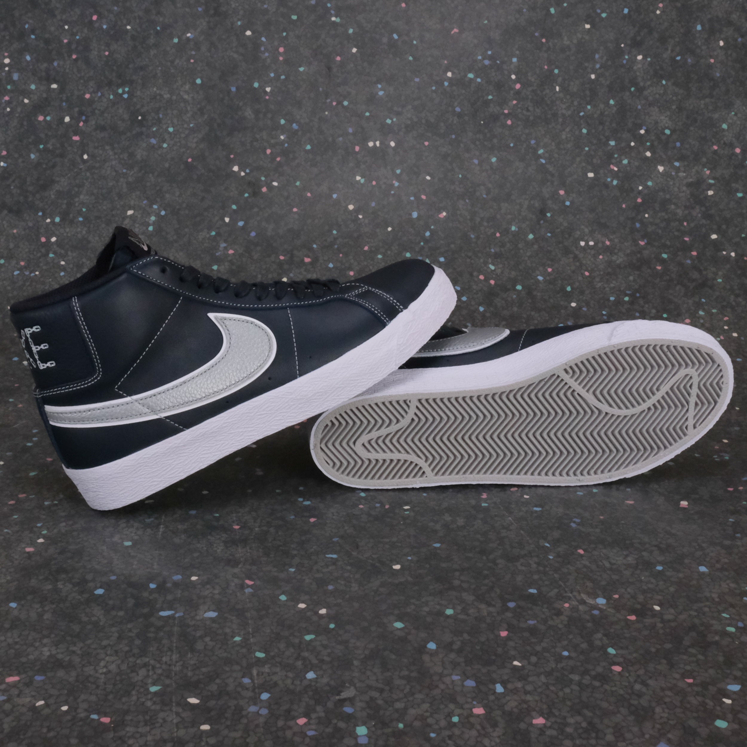 Nike SB Zoom Blazer Mid (Mason Silva) - Blackened Blue/Wolf Grey