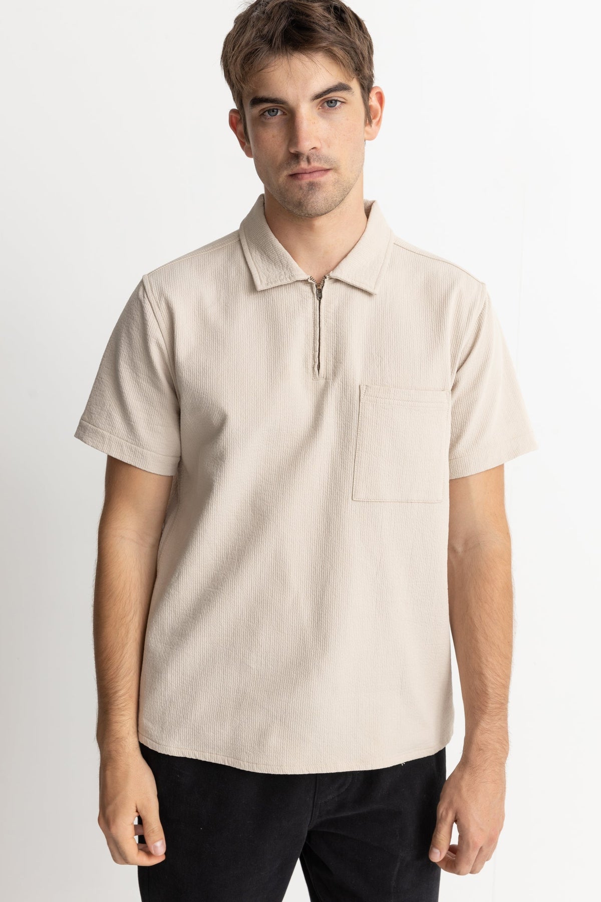 Textured Quarter Zip S/S Shirt - Sand