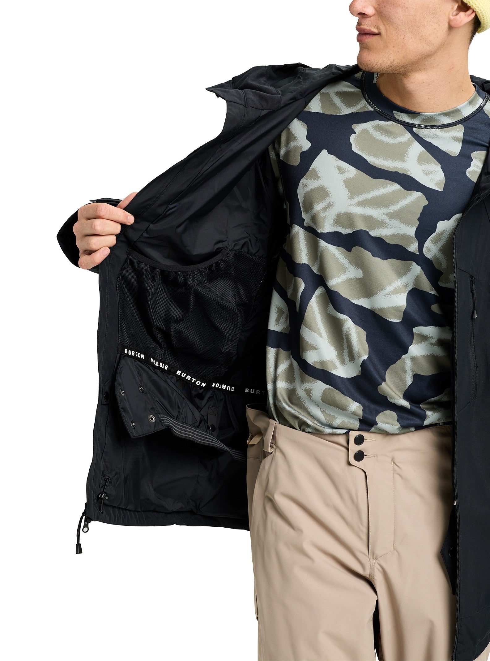 Mens Reserve 2L Jacket - True Black