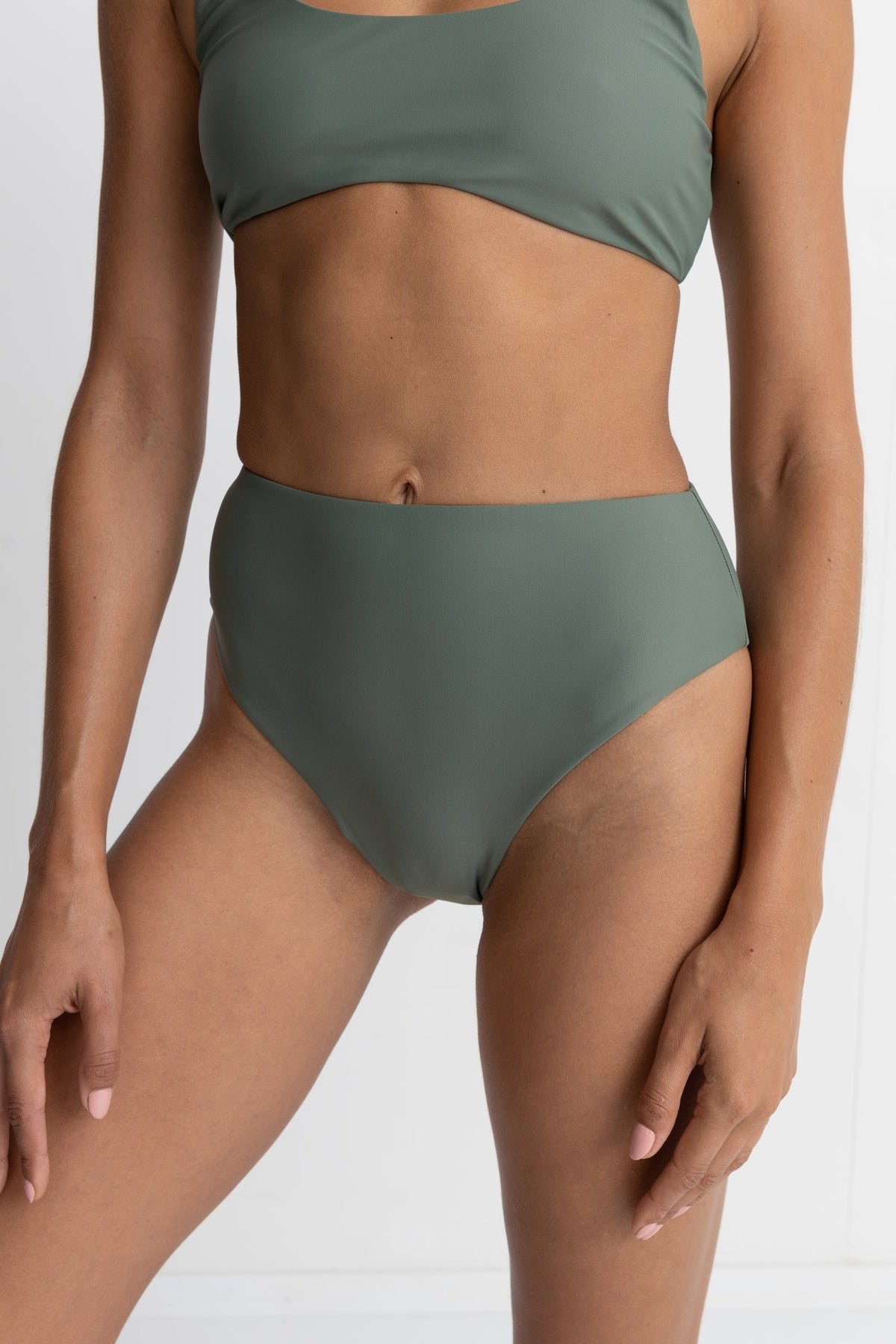 Classic Hi Waist Pant - Olive