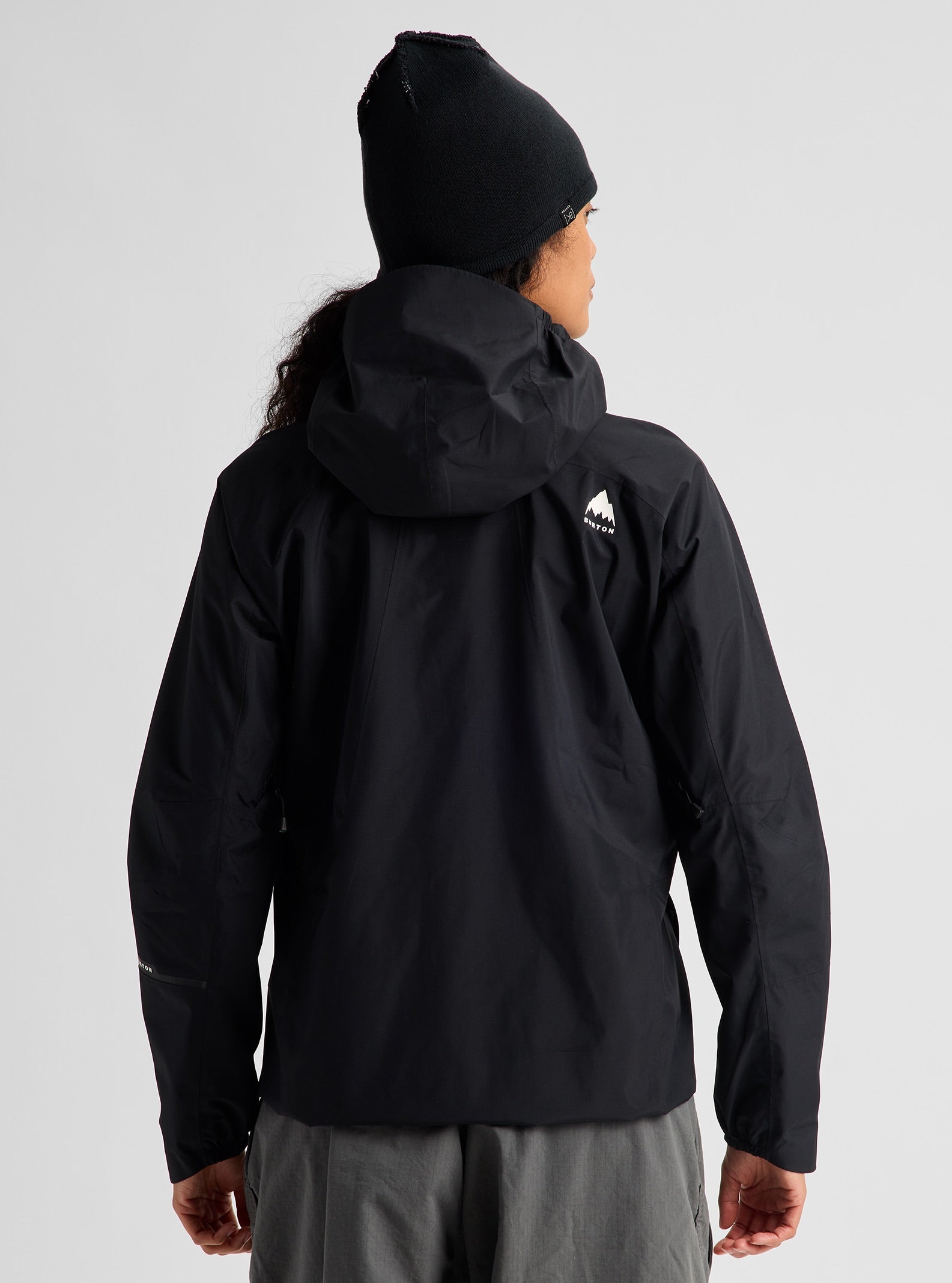Womens Reserve 2.5L Jacket - True Black