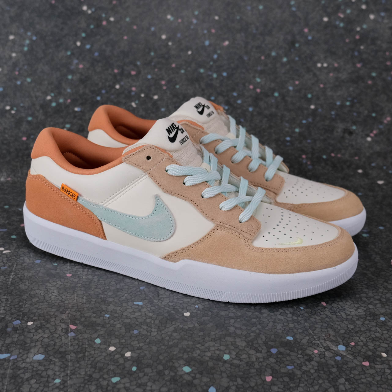 Nike SB Force 58 - Pale Ivory/Jade Ice-White-Hemp