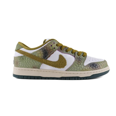 Nike SB - Nike SB Dunk Low Pro (Alexis Sablone) - Oil Green/Desert Moss-White