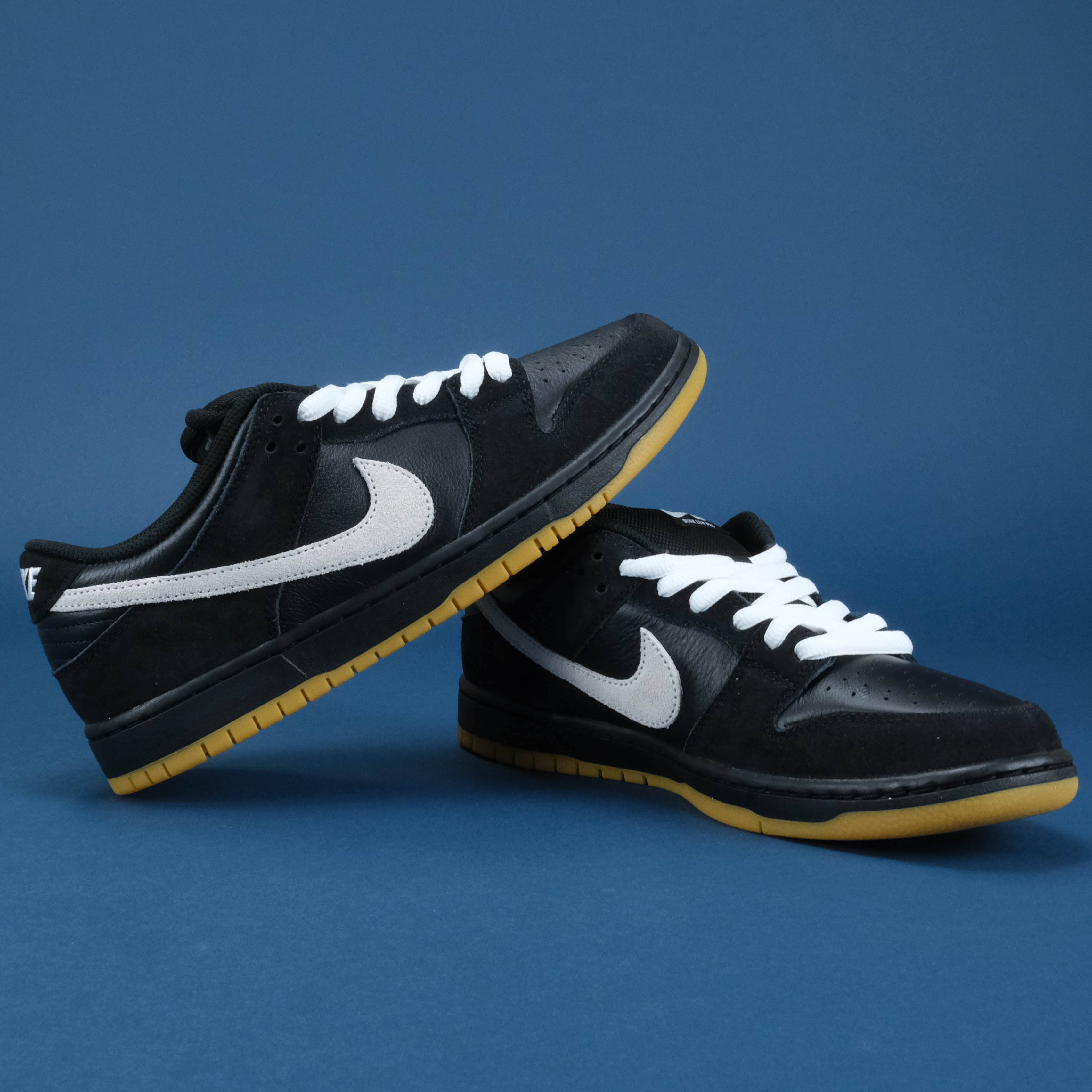 Nike SB Dunk Low Pro - Black/White/Gum Light Brown