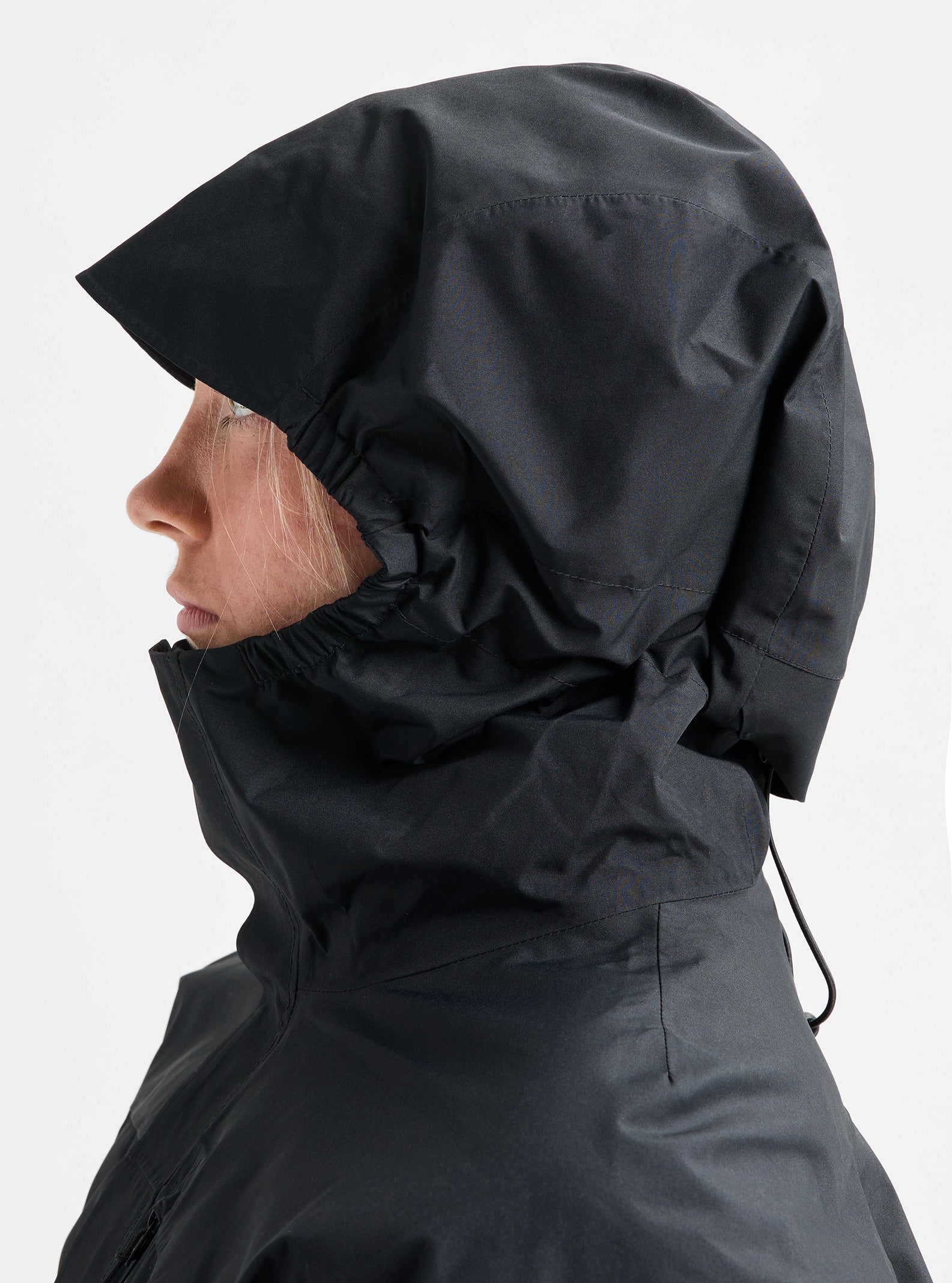 Womens Reserve 2.5L Jacket - True Black