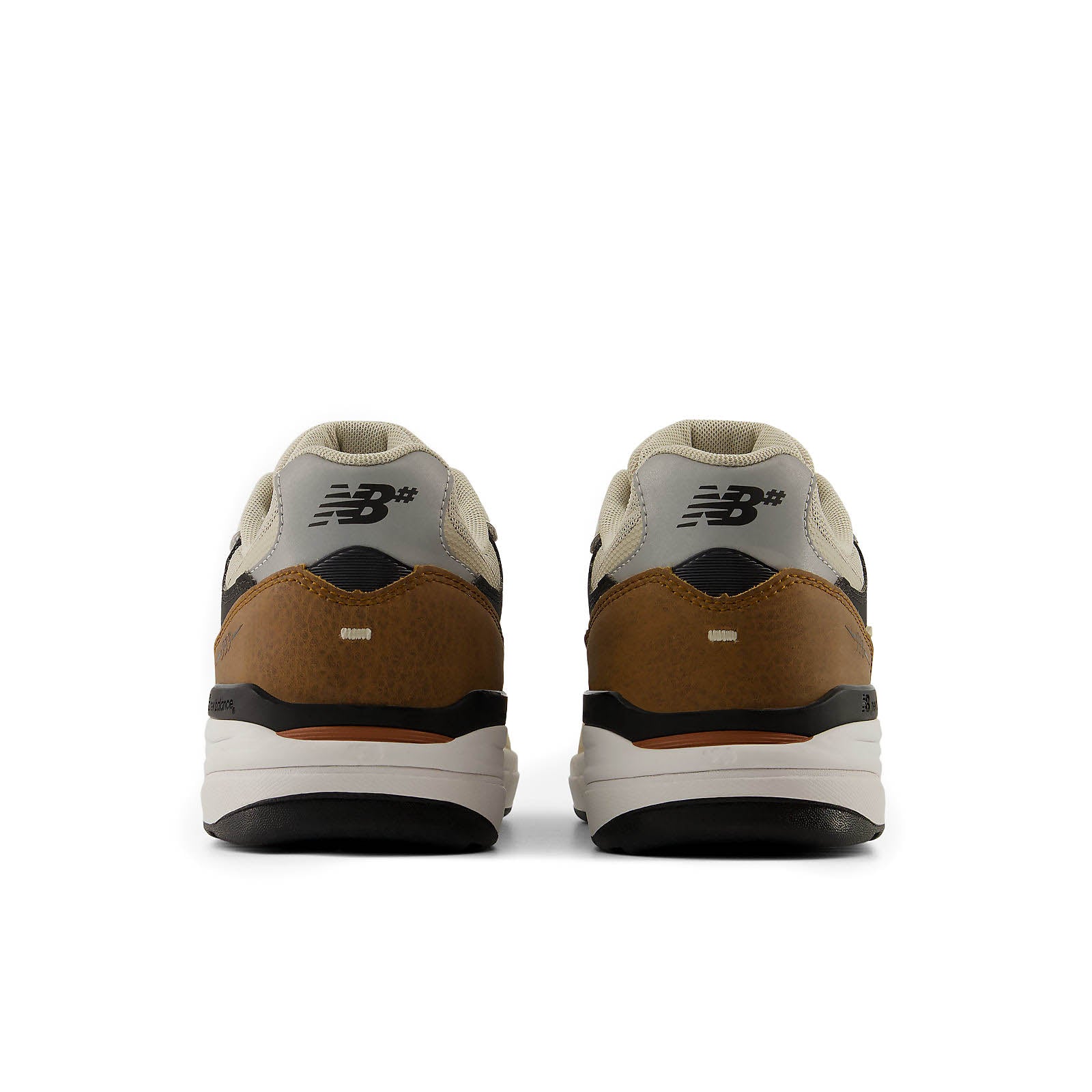 NB Numeric Andrew Reynolds 933 - Quicksand