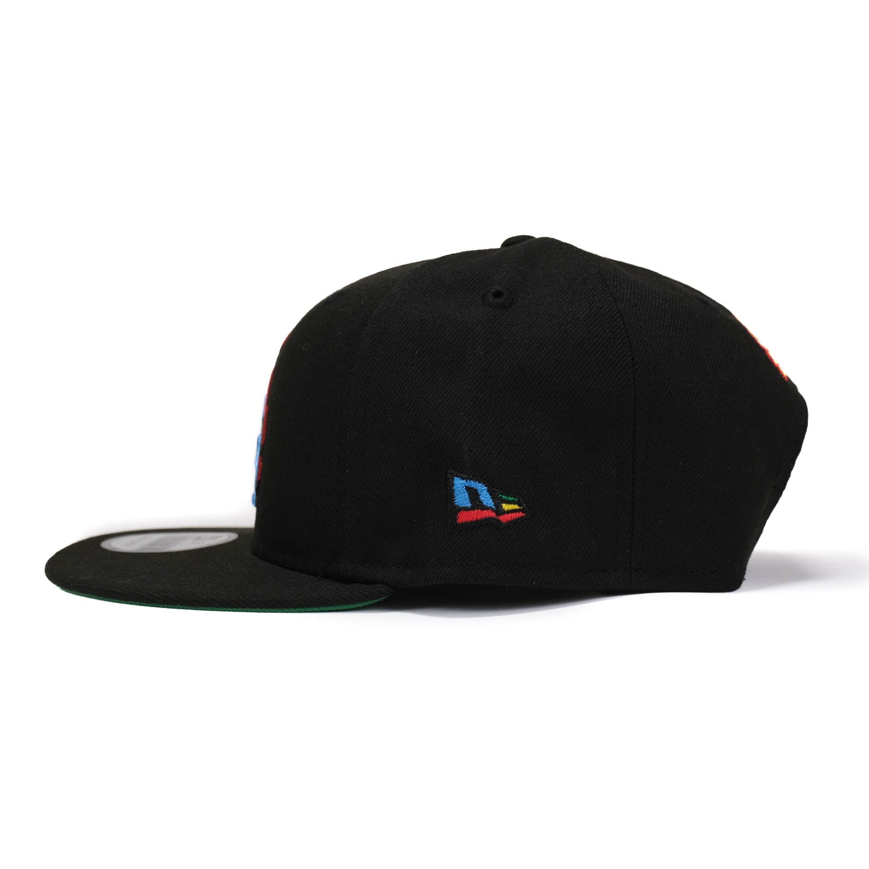 "THE HOOD" HAT - New Era 9FIFTY Snapback Hat - Black
