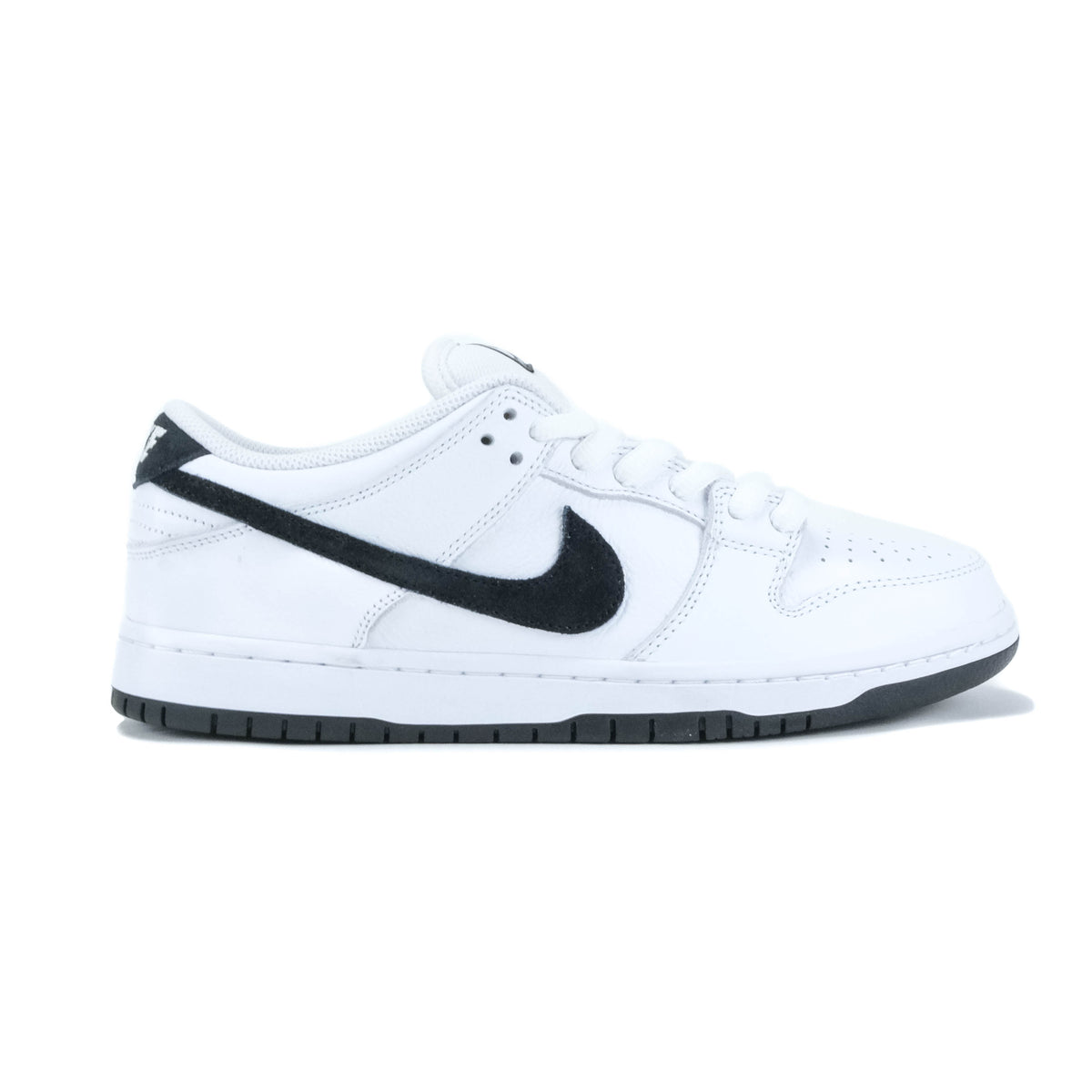 Nike SB Dunk Low Pro - White/Black — Val Surf