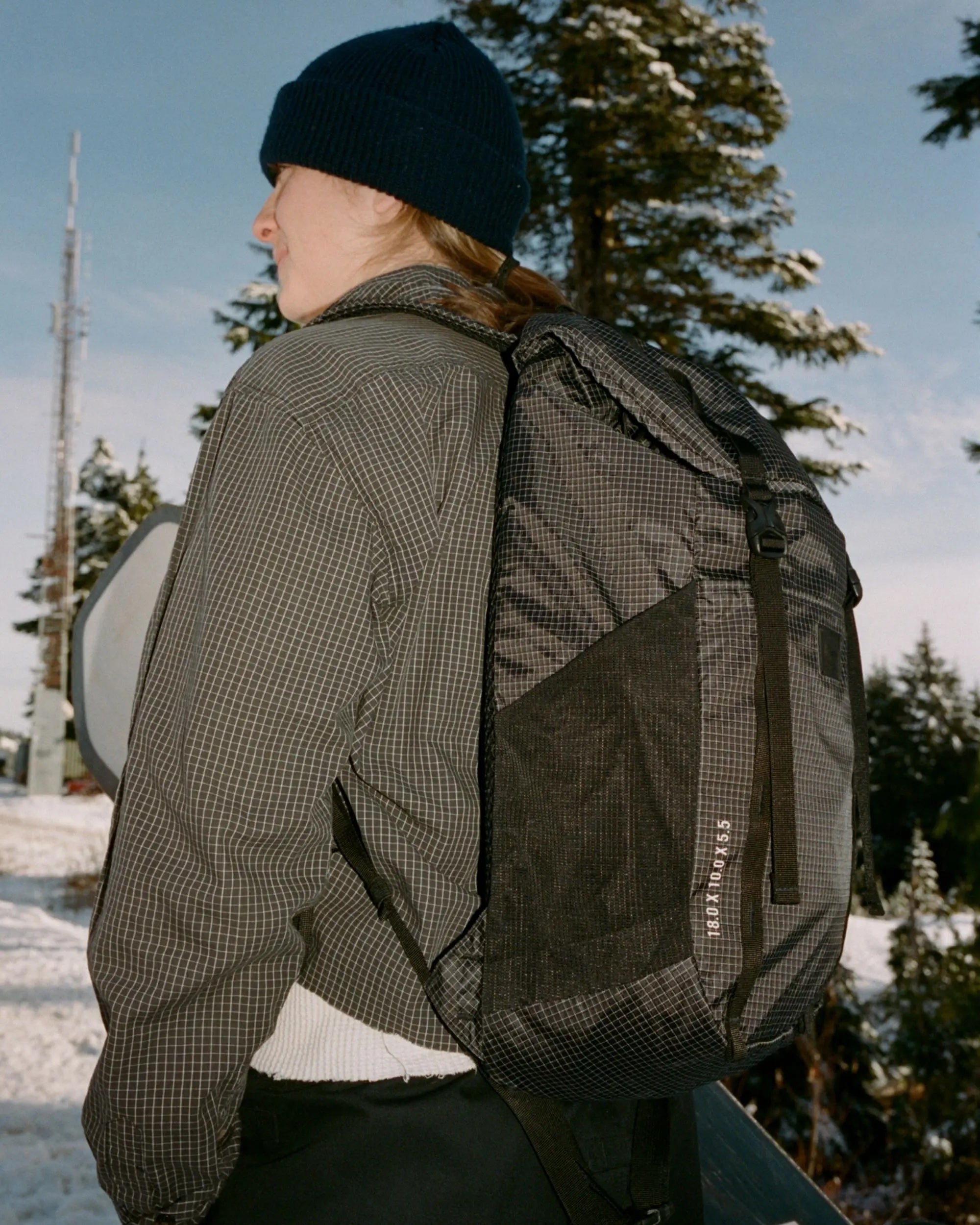 Ultralight Backpack 22 L - Pineneedle EQ Camo